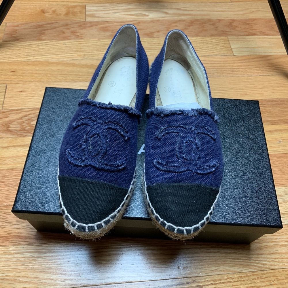 CHANEL Black and Blue Denim Espadrilles